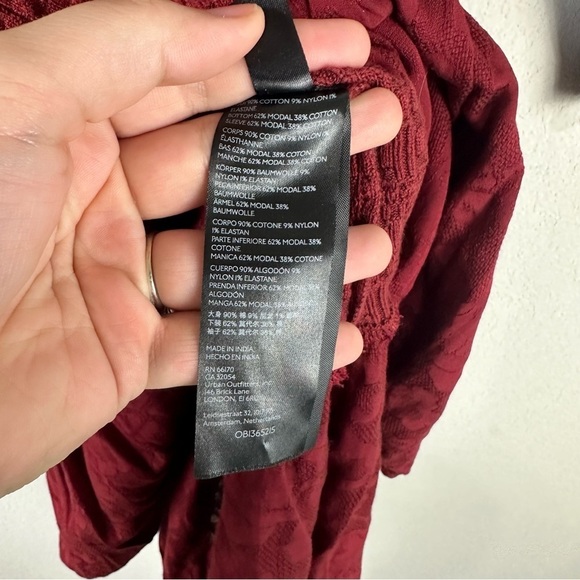 NEW Anthropologie Red Burgundy Long Puff Sleeve Smocked Midi Dress Size XS - Picture 6 of 9